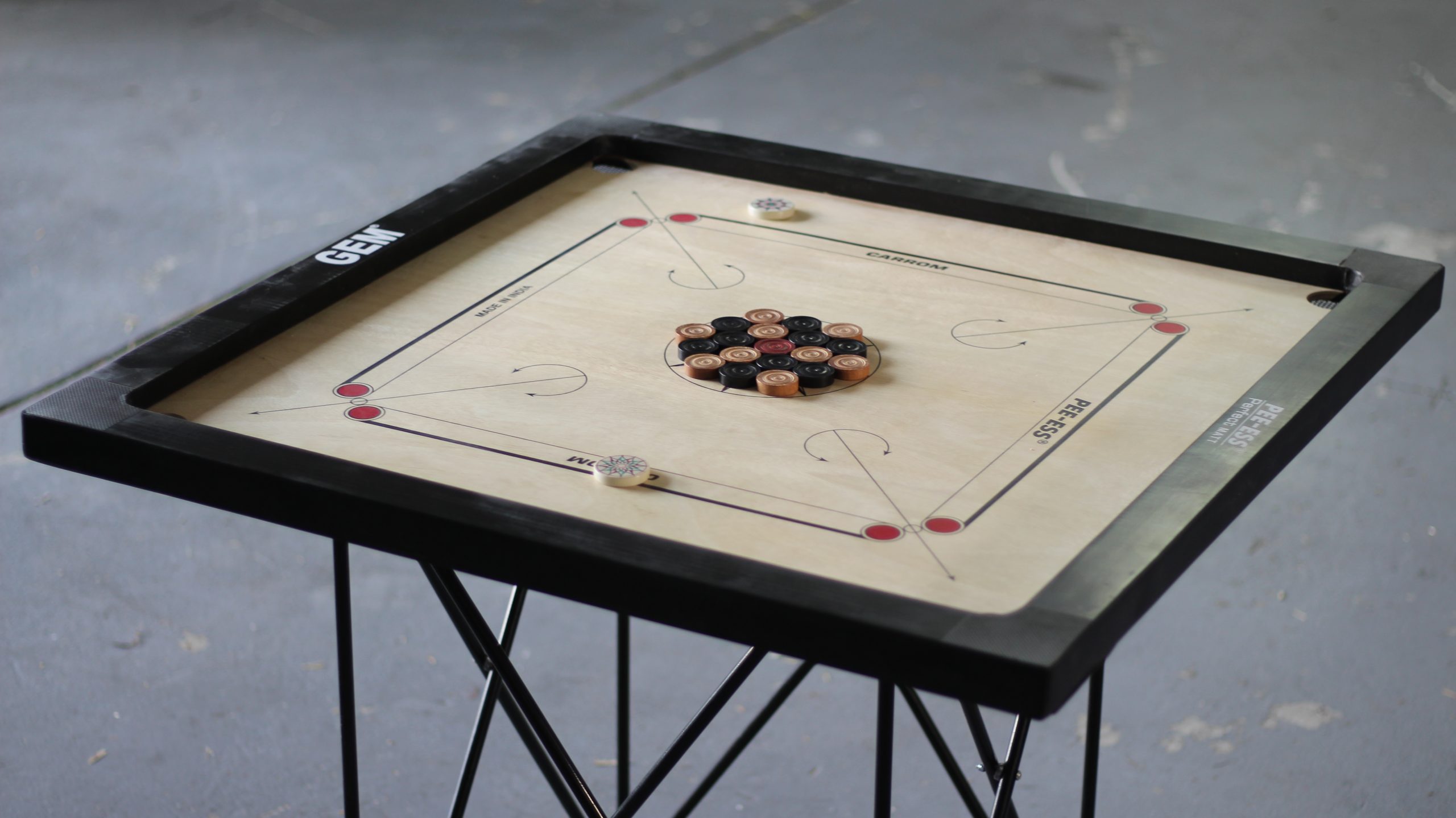 90x90 cm High Quality Carrom Board - Black painted borders