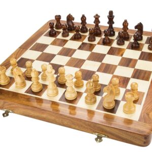 Magnetic folding Wooden Chess set